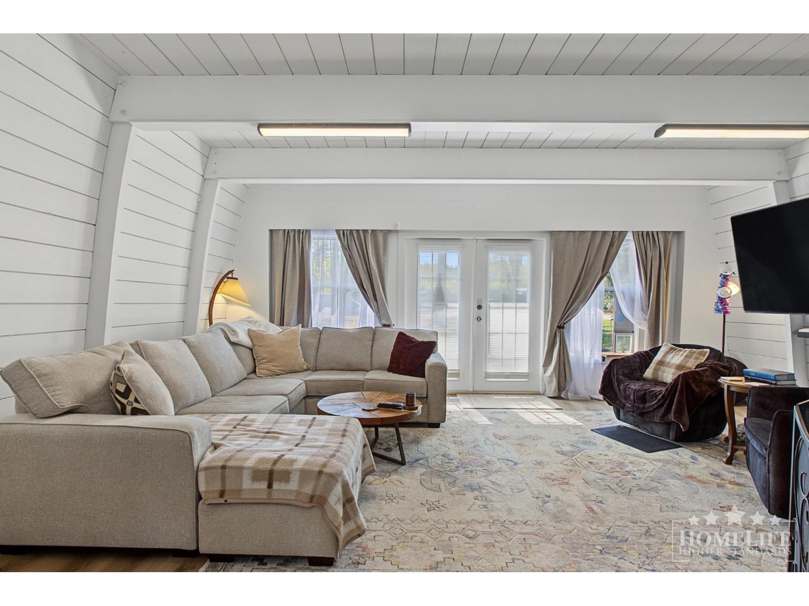 House 17535 26 AVENUE, Surrey