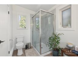 House 17535 26 Avenue, Surrey, BC V3Z0A4 Photo 21
