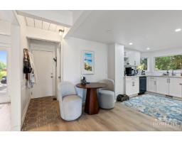 House 17535 26 Avenue, Surrey, BC V3Z0A4 Photo 6