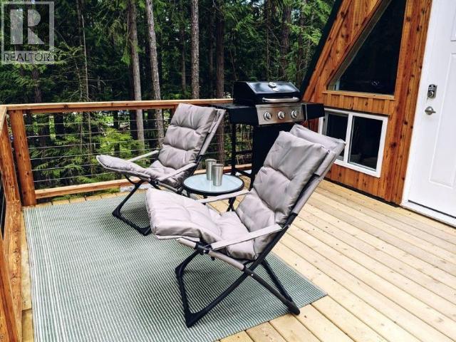 1947 BLUBBER BAY RD, Texada Island — photo 19