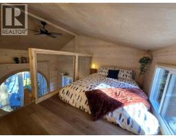 1947 Blubber Bay Rd, Texada Island, BC V0N3K0 Photo 10