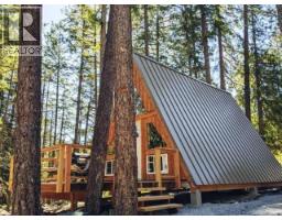 1947 Blubber Bay Rd, Texada Island, BC V0N3K0 Photo 20