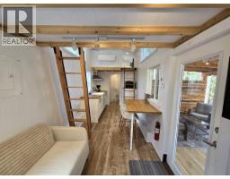 1947 Blubber Bay Rd, Texada Island, BC V0N3K0 Photo 28