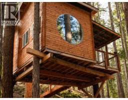 1947 Blubber Bay Rd, Texada Island, BC V0N3K0 Photo 7