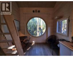 1947 Blubber Bay Rd, Texada Island, BC V0N3K0 Photo 9