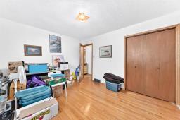 401 Queen Avenue, Selkirk, MB R1A1G2 Photo 28