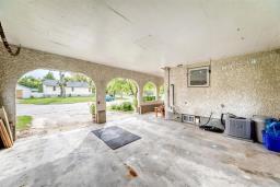 401 Queen Avenue, Selkirk, MB R1A1G2 Photo 38