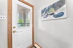 401 Queen Avenue, Selkirk, MB R1A1G2 Photo 9