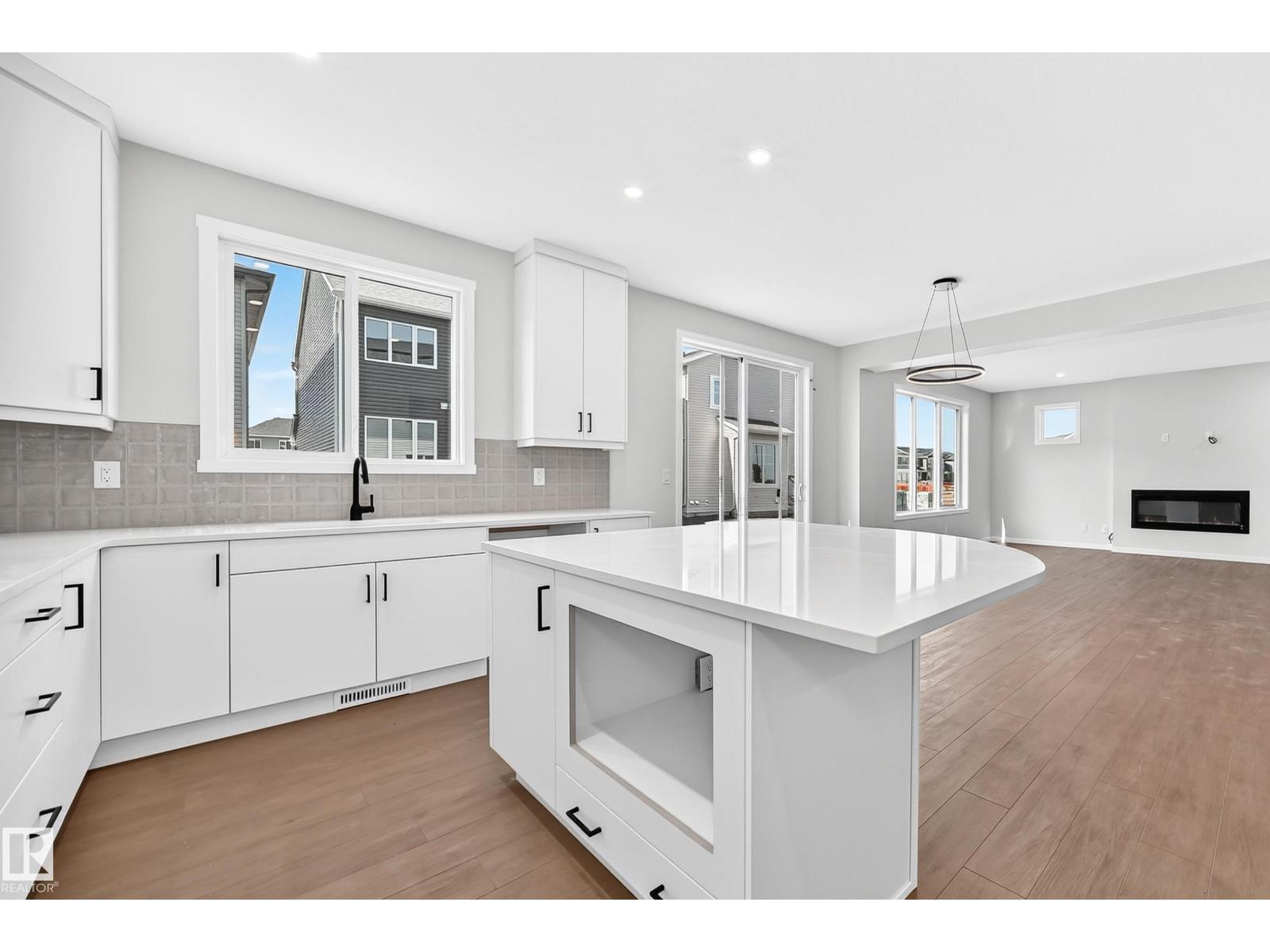1029 Fieldstone View, Hearthstone (Strathcona) — new house, photo 6