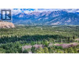 5571 93/95 Highway, Fairmont Hot Springs, BC V0B1L2 Photo 14