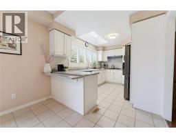 Kitchen - 144 Cove Crescent, Stoney Creek, ON L8E5A2 Photo 12