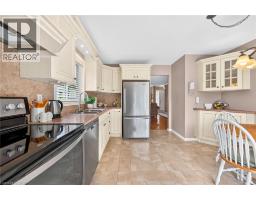5150 Meadowood Lane, Beamsville, ON L3J0J8 Photo 11