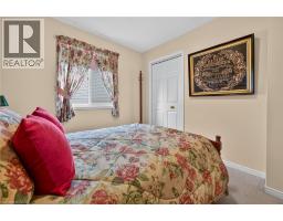 5150 Meadowood Lane, Beamsville, ON L3J0J8 Photo 19