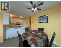 Primary Bedroom - 104a 650 Island Hwy S, Campbell River, BC V9W1A6 Photo 7