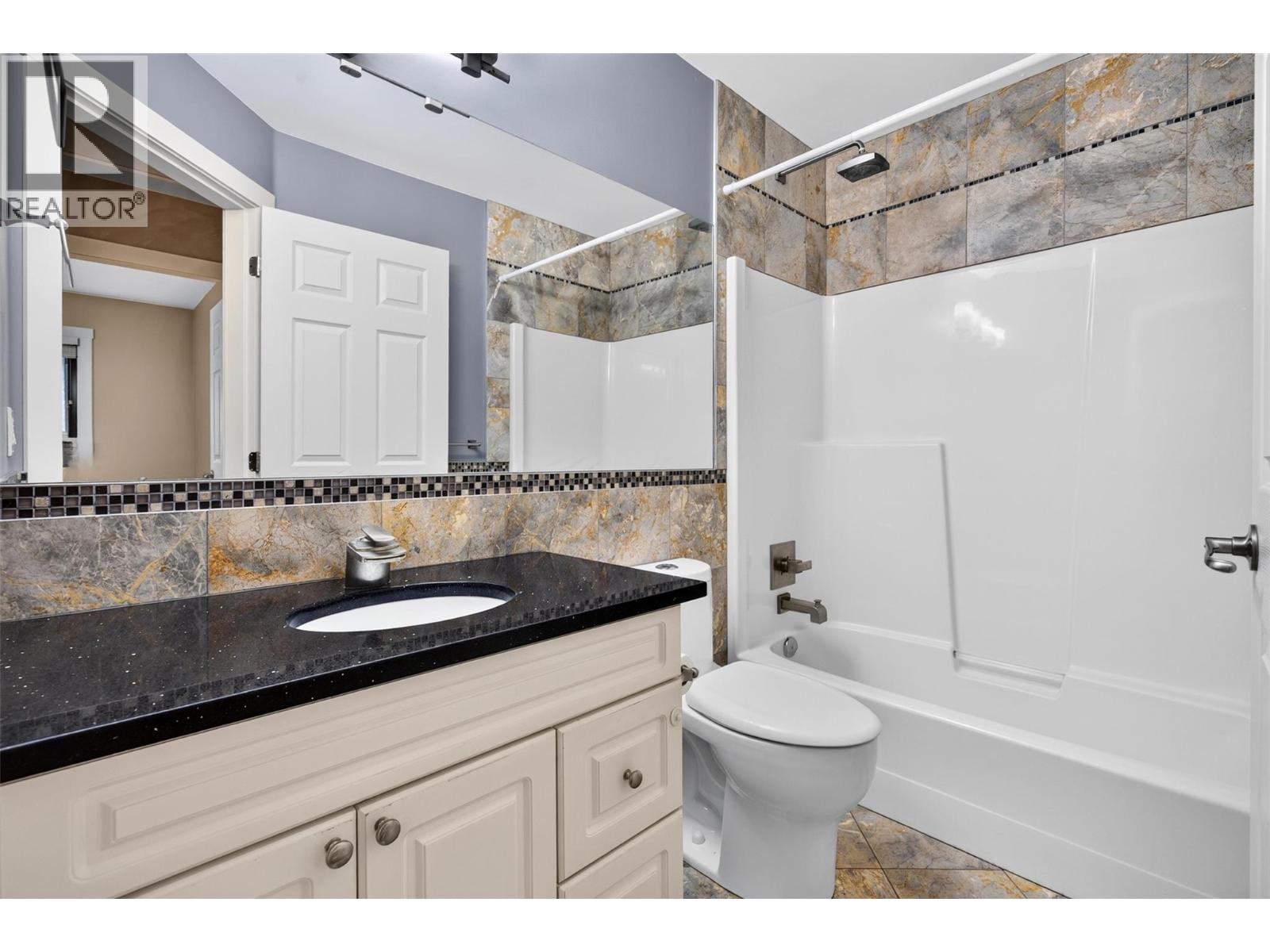 1342 Friesen Road - Image 17
