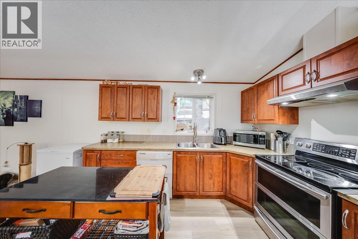 891 MONTE VISTA Drive Unit# 30, Rossland
