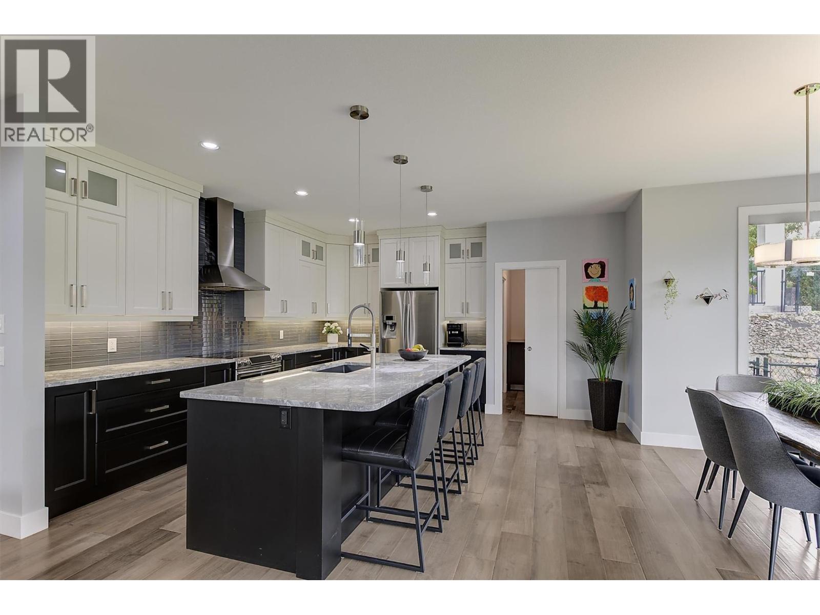 155 Skyland Drive, Kelowna