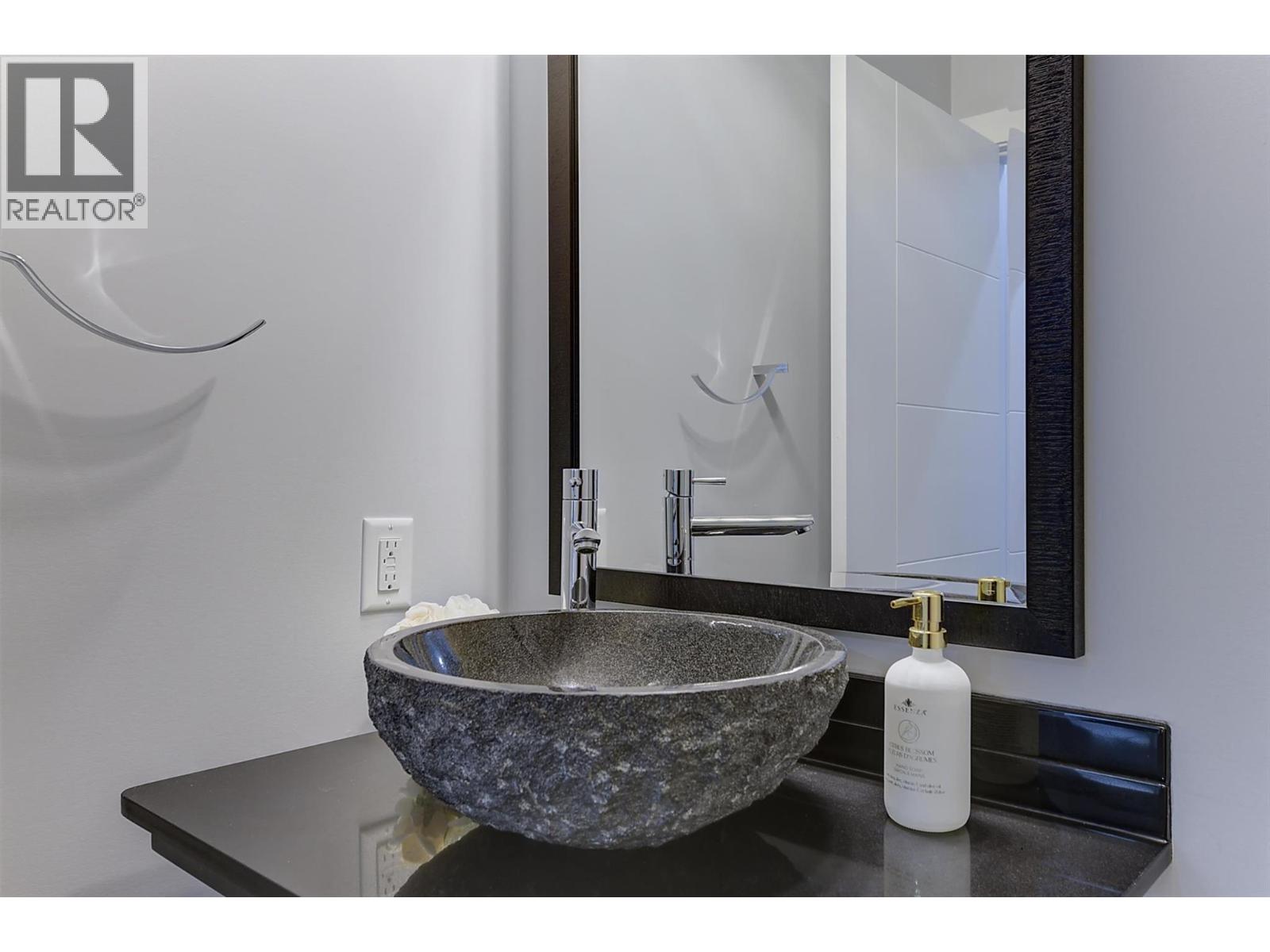155 Skyland Drive, Kelowna
