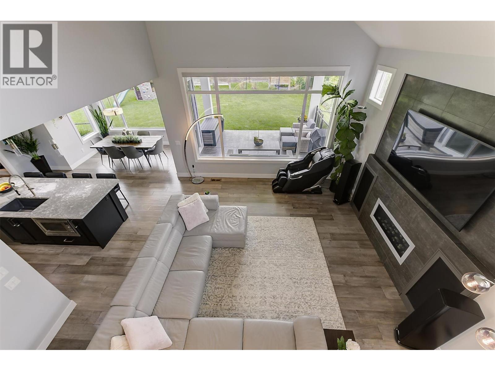 155 Skyland Drive, Kelowna