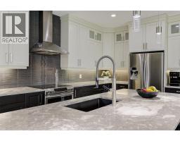 Mud room - 155 Skyland Drive, Kelowna, BC V1V3A1 Photo 13