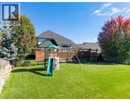 155 Skyland Drive, Kelowna, BC V1V3A1 Photo 22