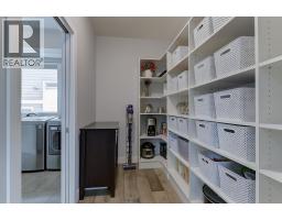 155 Skyland Drive, Kelowna, BC V1V3A1 Photo 26
