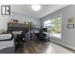 155 Skyland Drive, Kelowna, BC V1V3A1 Photo 32