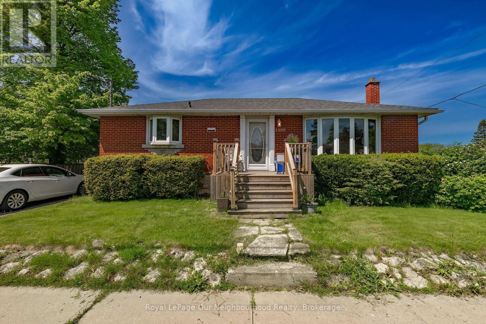1500 LAKESIDE STREET - 20