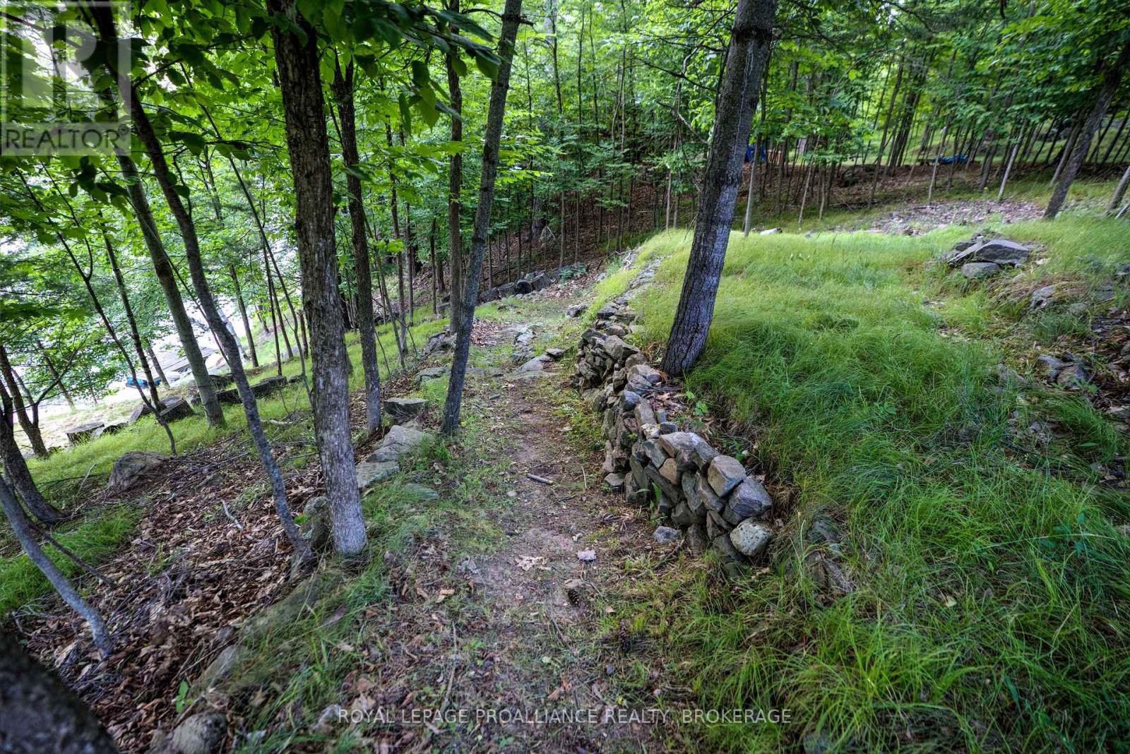 39 RUGGED LANE - Image 36