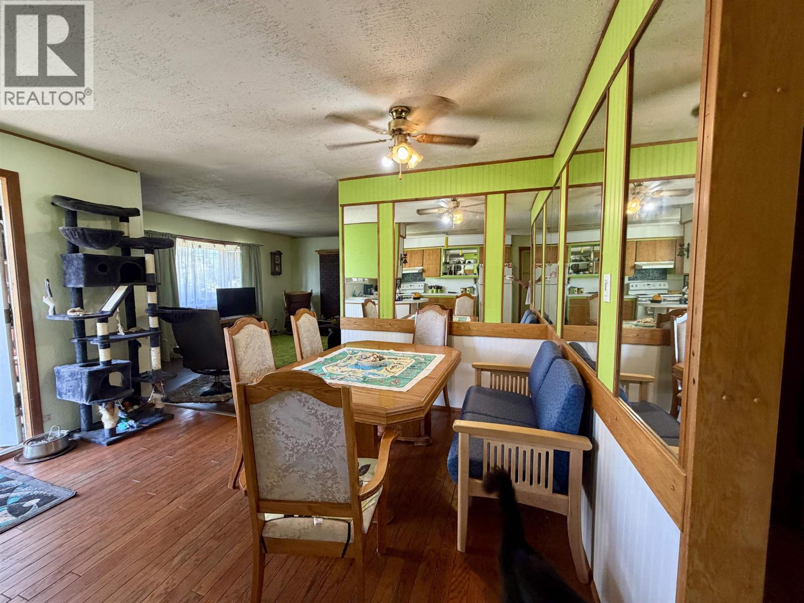 1026 DAIRY ROAD - 8