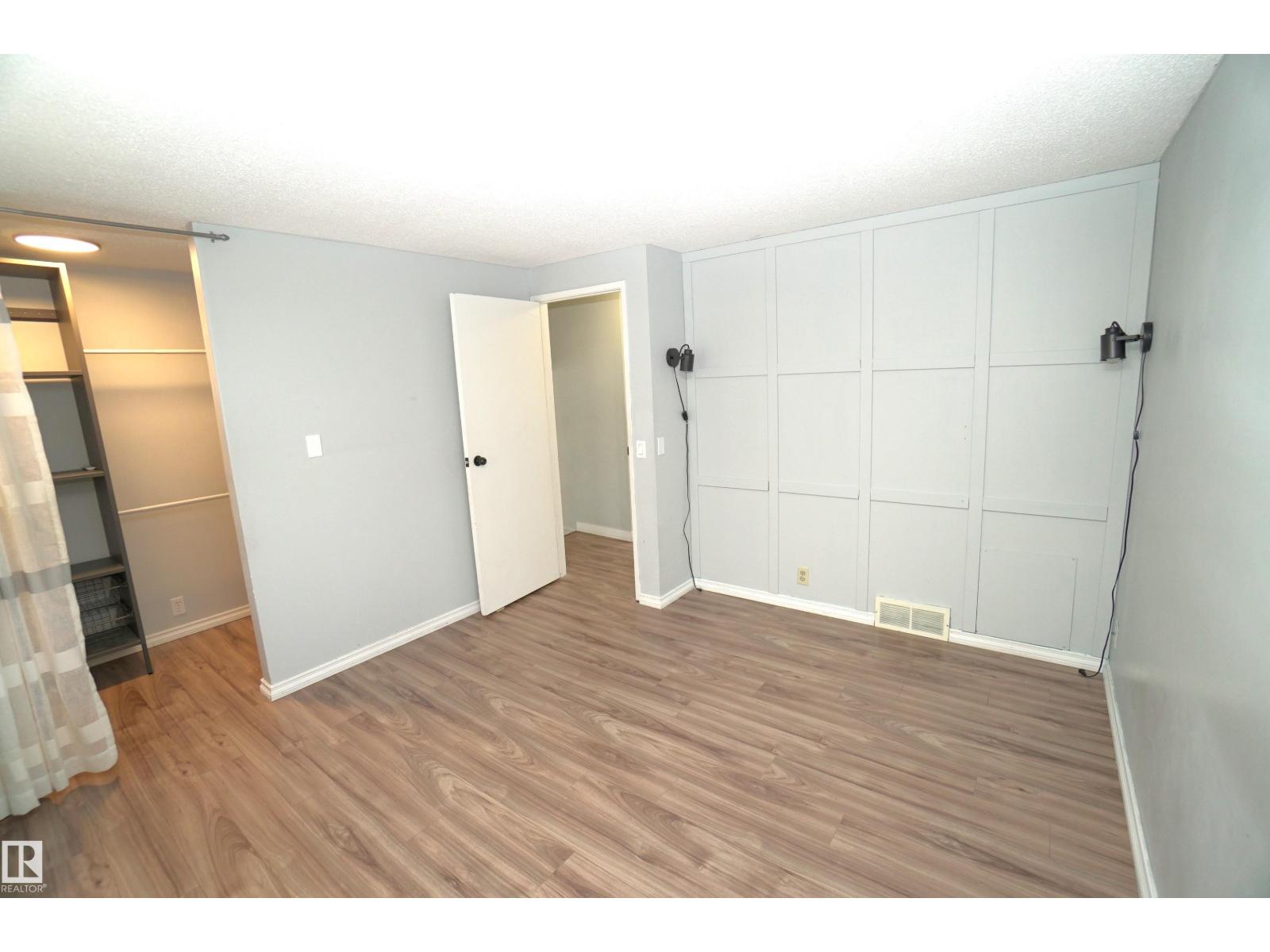 2672 89 ST NW - Image 14