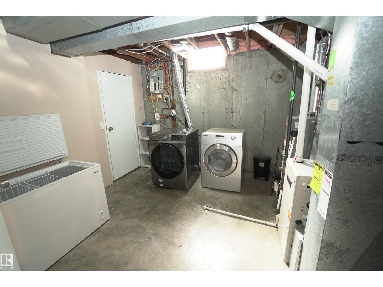 2672 89 ST NW - 42