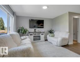 Primary Bedroom - 9732 205 St Nw, Edmonton, AB T5T4V7 Photo 6