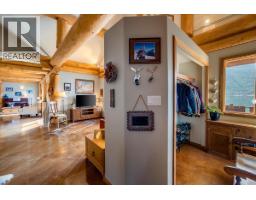 3140 3a Highway, Nelson, BC V1L6M7 Photo 13
