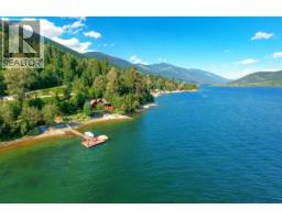 4pc Ensuite bath - 3140 3a Highway, Nelson, BC V1L6M7 Photo 6