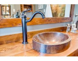 3140 3a Highway, Nelson, BC V1L6M7 Photo 33