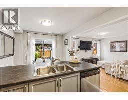 Kitchen - 141 Lavery Heights, Milton, ON L9T0V4 Photo 11