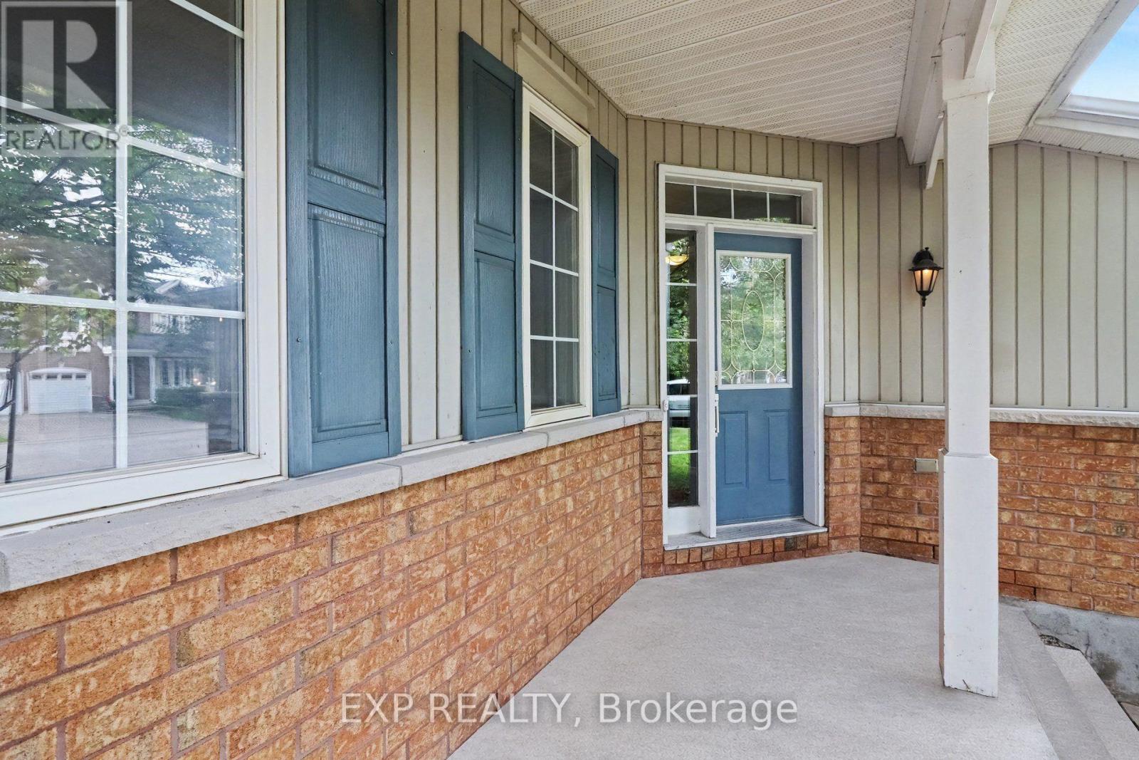 78 INSMILL CRESCENT N - 4