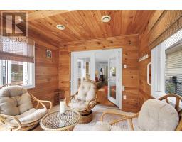 38 Forestglade Crescent, Ottawa, ON K1G5V8 Photo 14