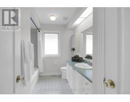 38 Forestglade Crescent, Ottawa, ON K1G5V8 Photo 39