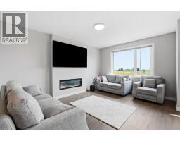 143 Belvedere Crescent SE - photo 6
