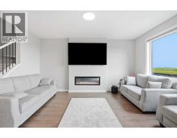 143 Belvedere Crescent SE - photo 5