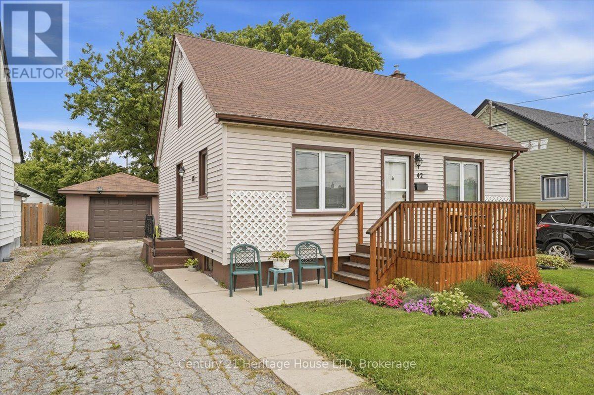 42 LINCOLN STREET - 1