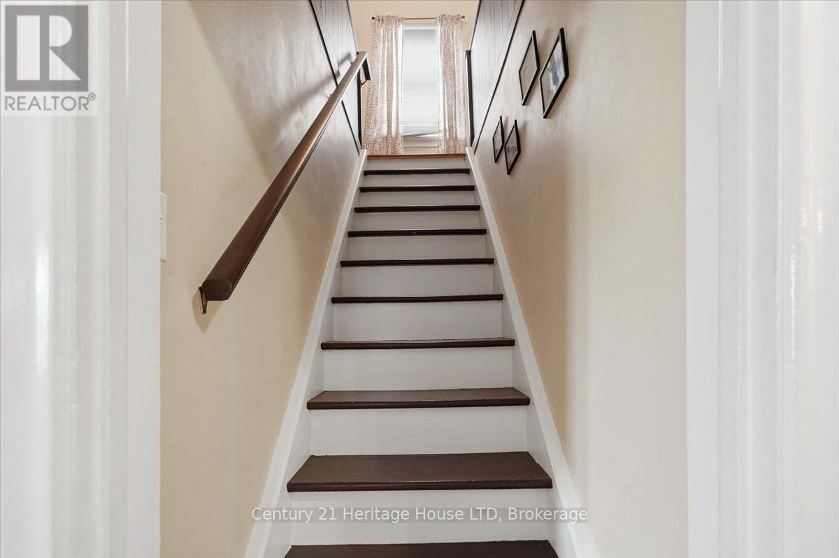 42 LINCOLN STREET - 25