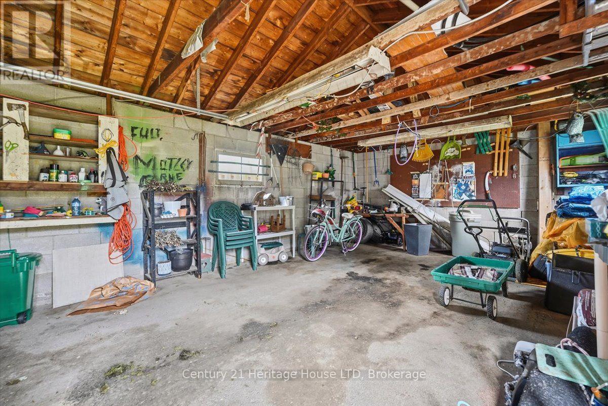 42 LINCOLN STREET - 42