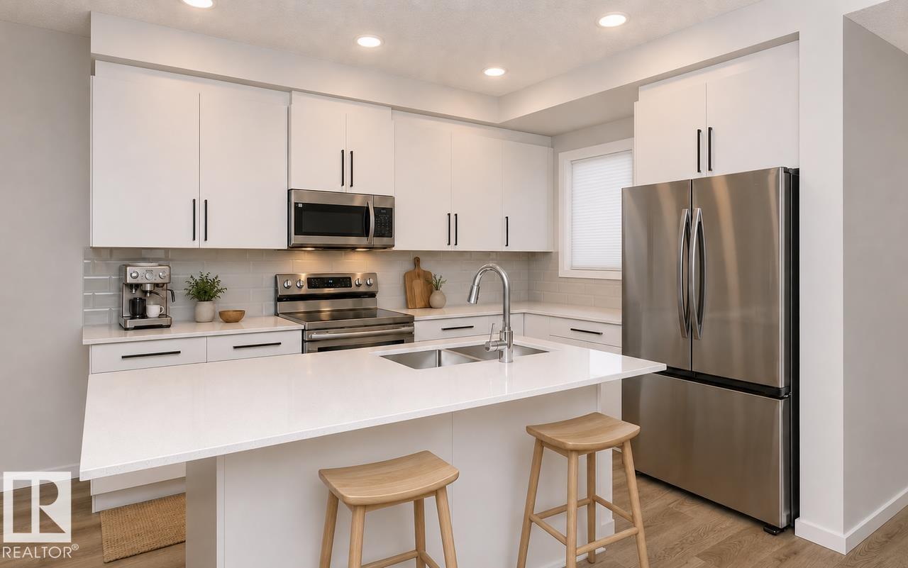 25 Parker Ln photo 2 — MLS® E4509443