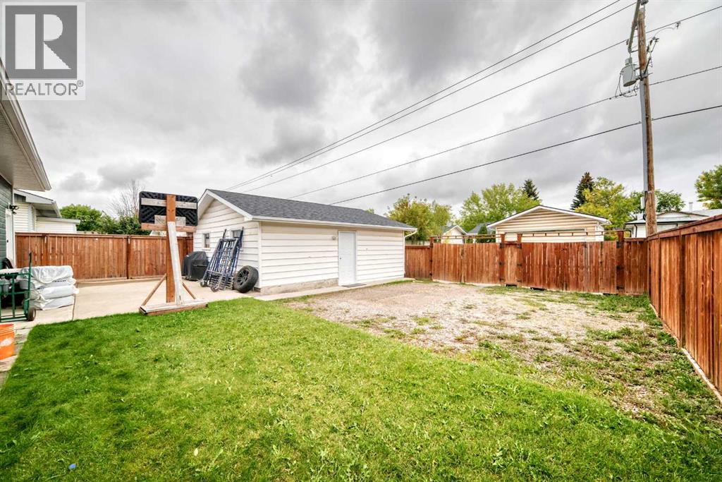 4912 Rundlehorn Drive NE - Image 38