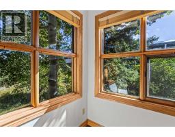 203, 404 Marten Street, Banff, AB T1L1C6 Photo 31
