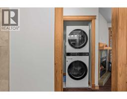 203, 404 Marten Street, Banff, AB T1L1C6 Photo 23