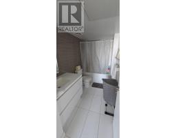 2809 - 75 Queens Wharf Road, Toronto, ON M5V0J8 Photo 7
